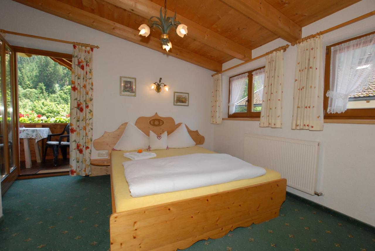 Haus Tasser Mayrhofen Exteriör bild