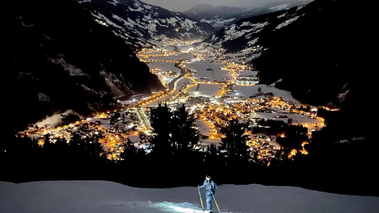 Haus Tasser Mayrhofen Exteriör bild
