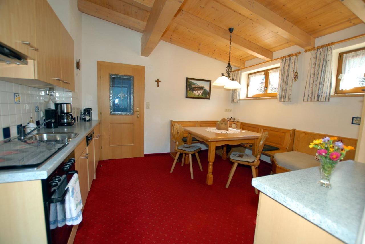 Haus Tasser Mayrhofen Exteriör bild